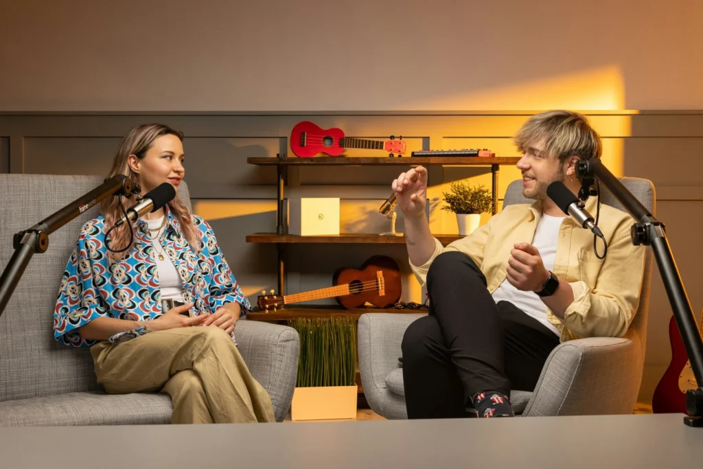 Harnessing the Power of Video Podcasting: A Game-Changer for Businesses thumbnail